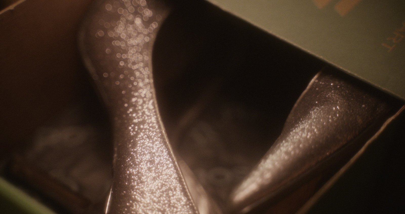 HIGH HEELS — project still 9